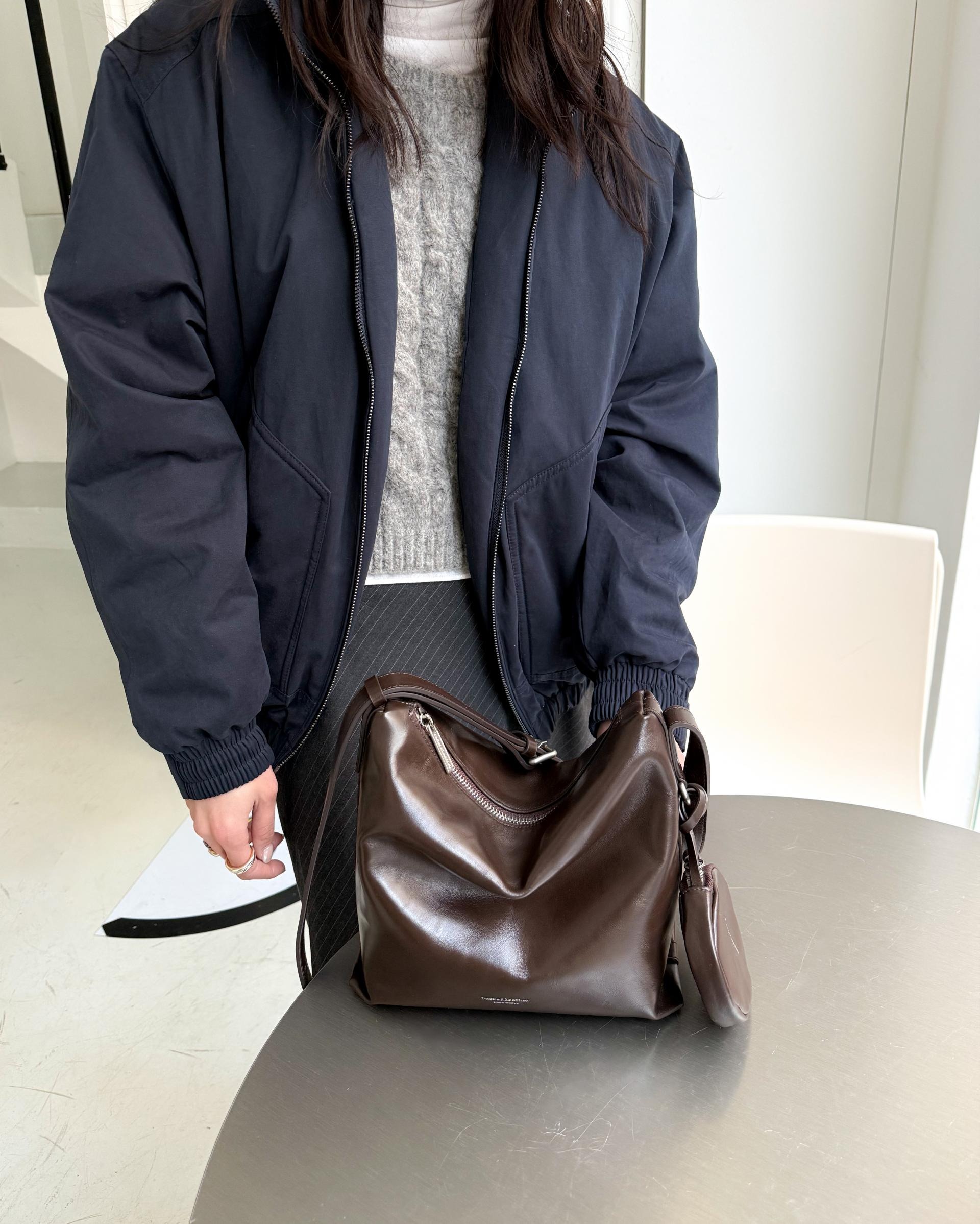 low包 S (亮面牛皮) /Low Bag S (Pull-up)