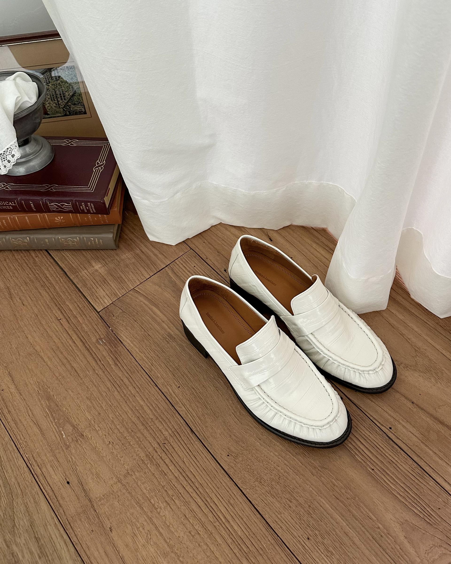 6212 SHOES