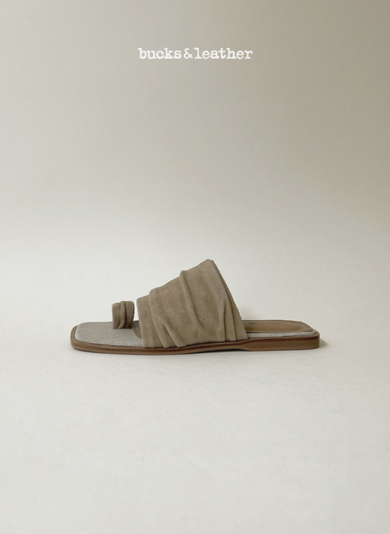 6205 SHOES