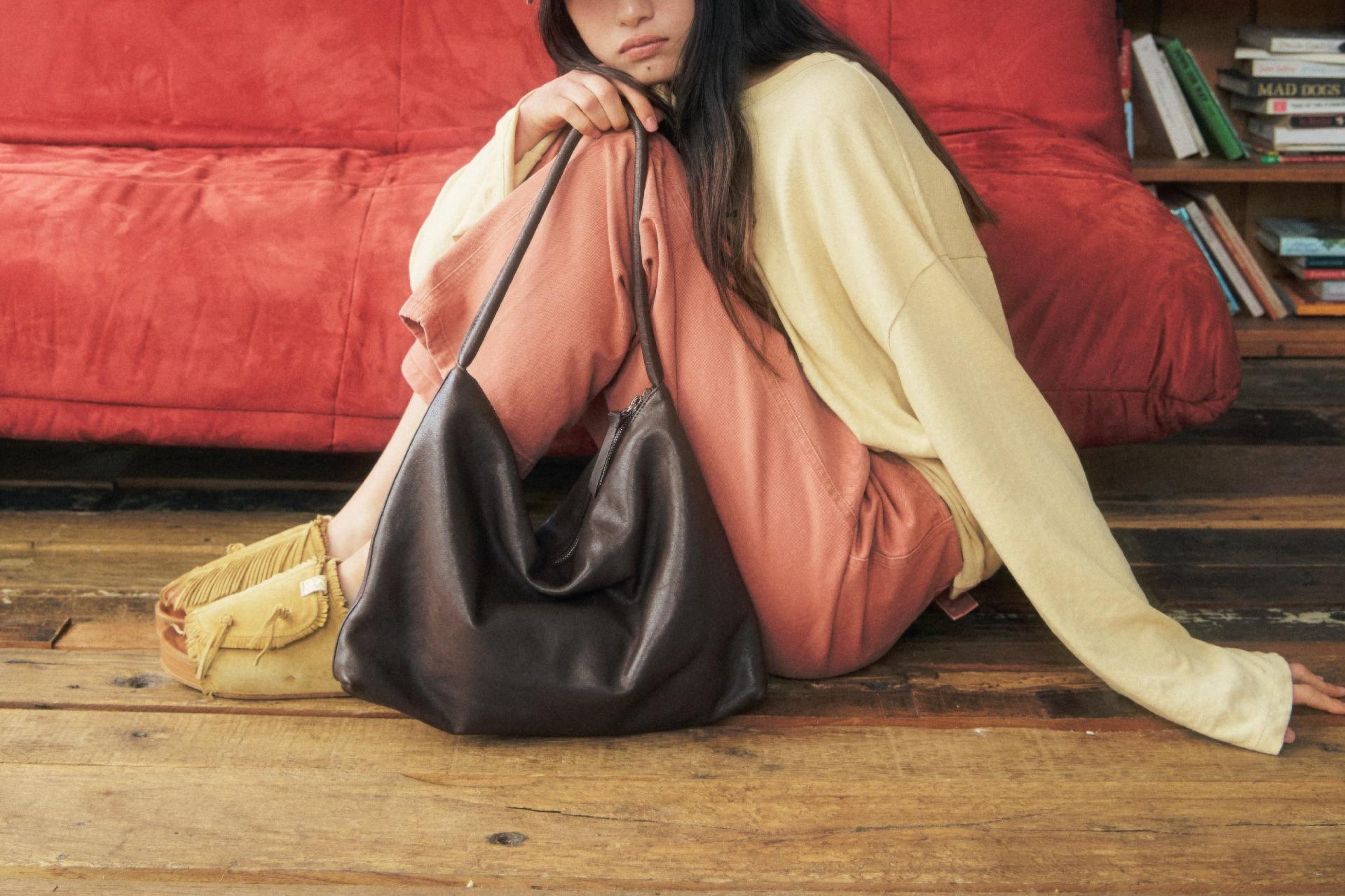 모모 M