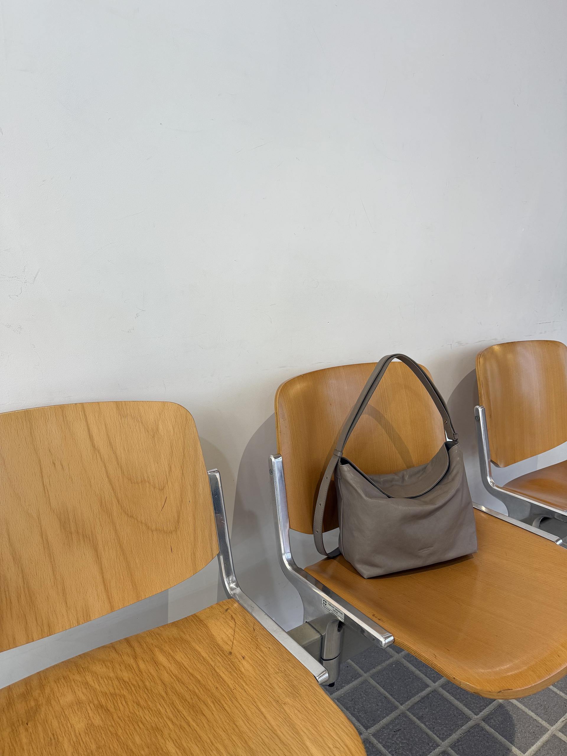 폴딩숄더 L