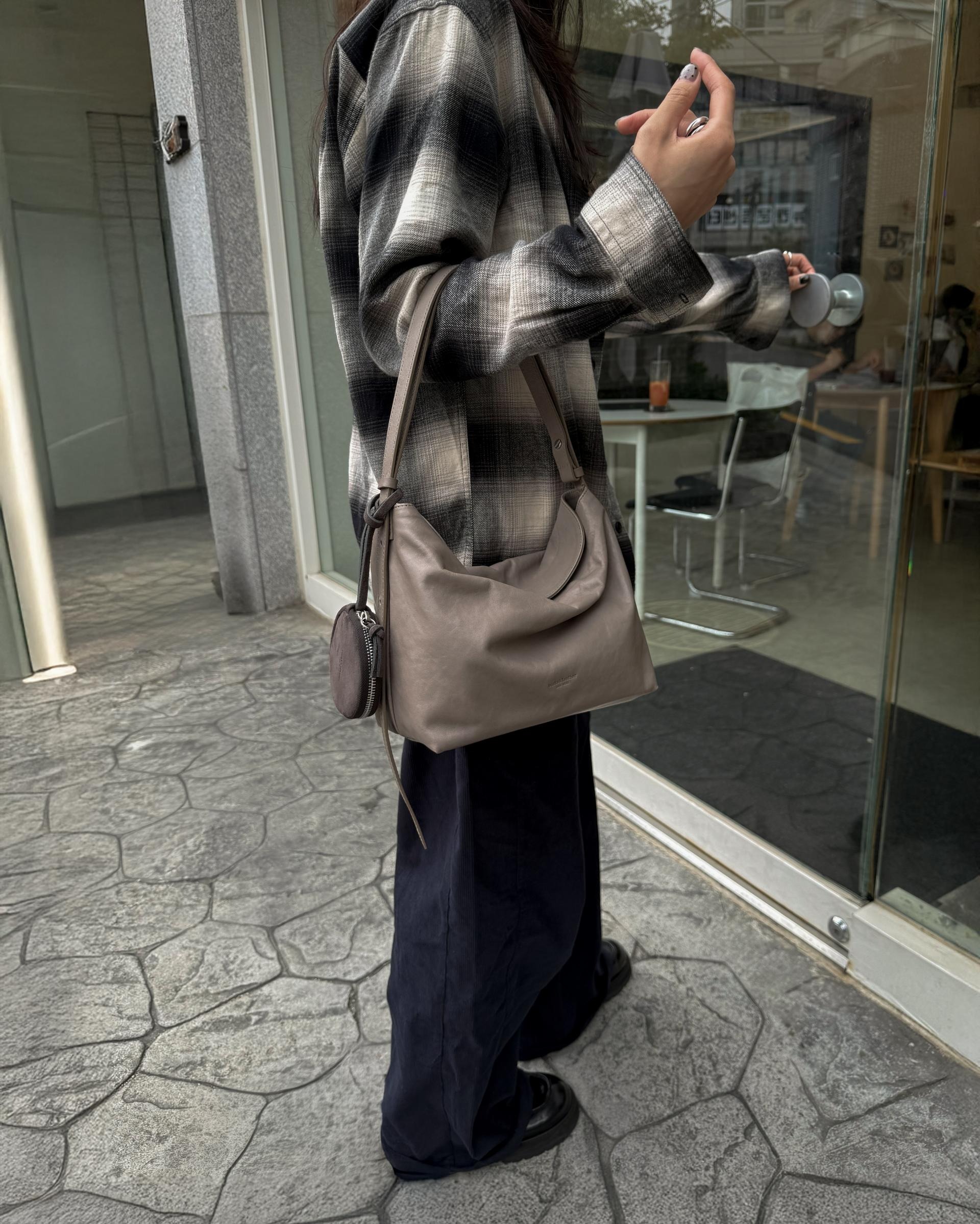 折叠磁吸包/大号 / Folding Shoulder
