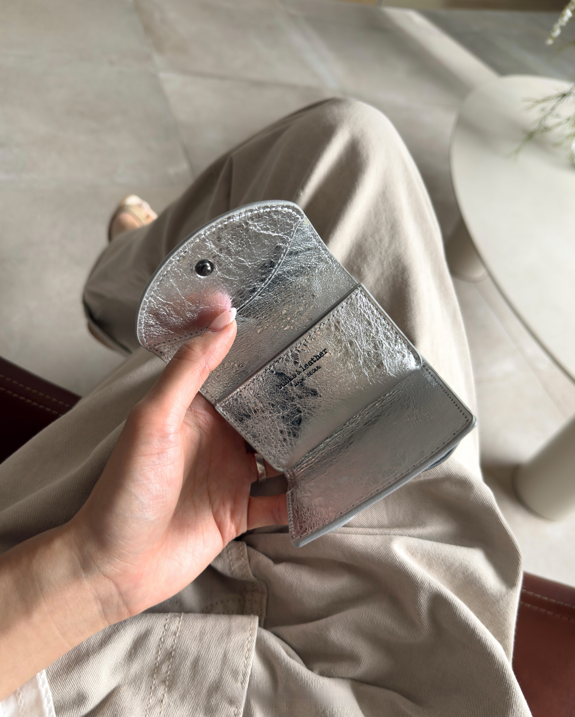 紧凑型钱包 / Compact Wallet