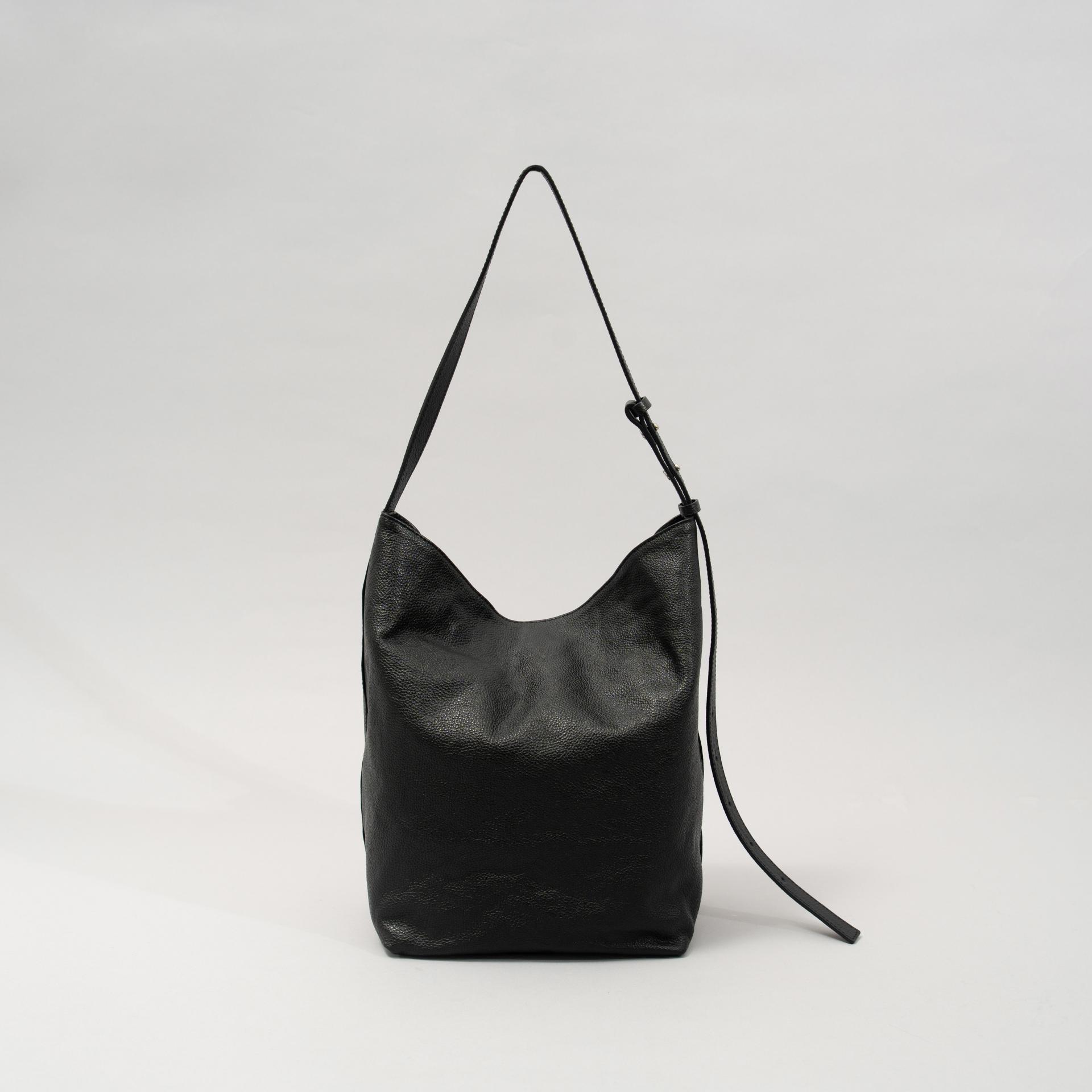 Much水桶袋 / Much Bag