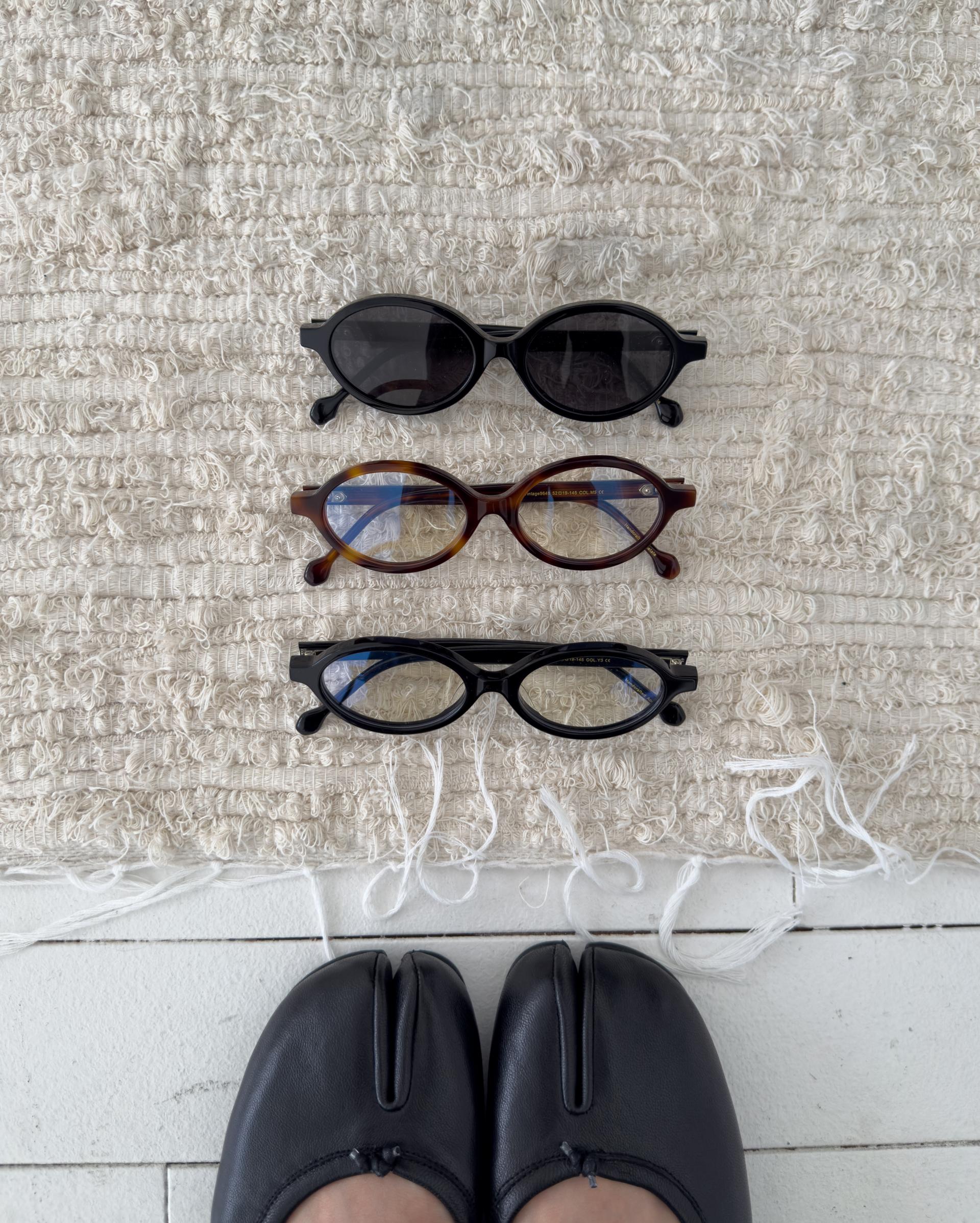 9591 Glasses