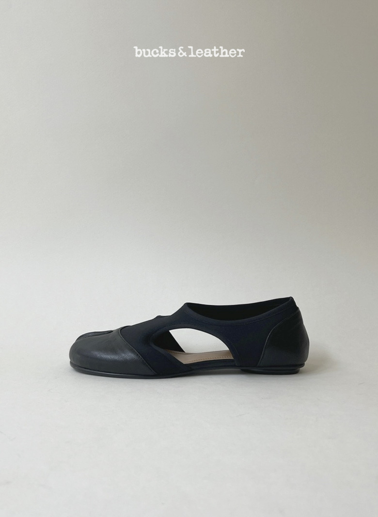 6207 SHOES