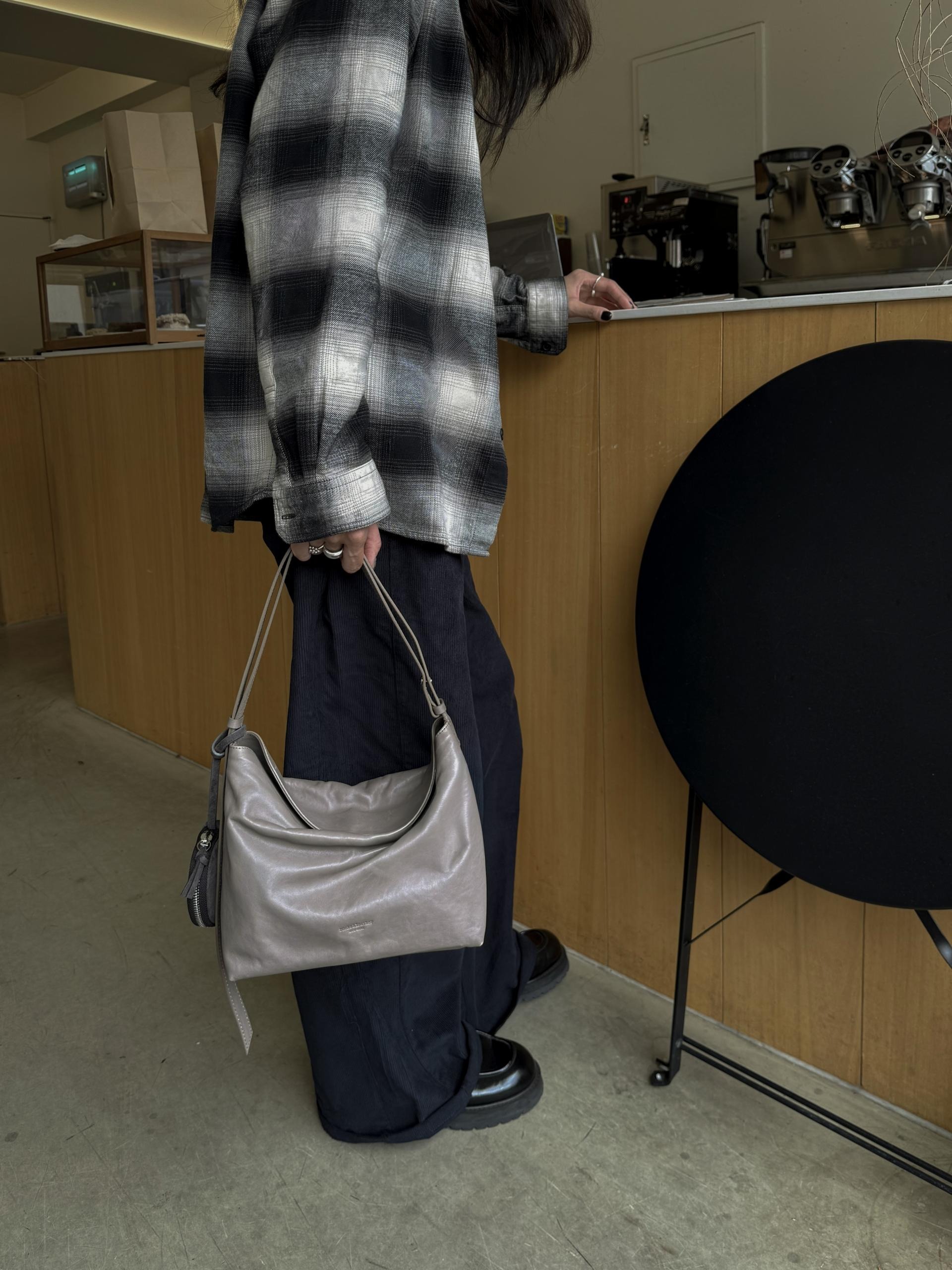 折叠磁吸包/大号 / Folding Shoulder