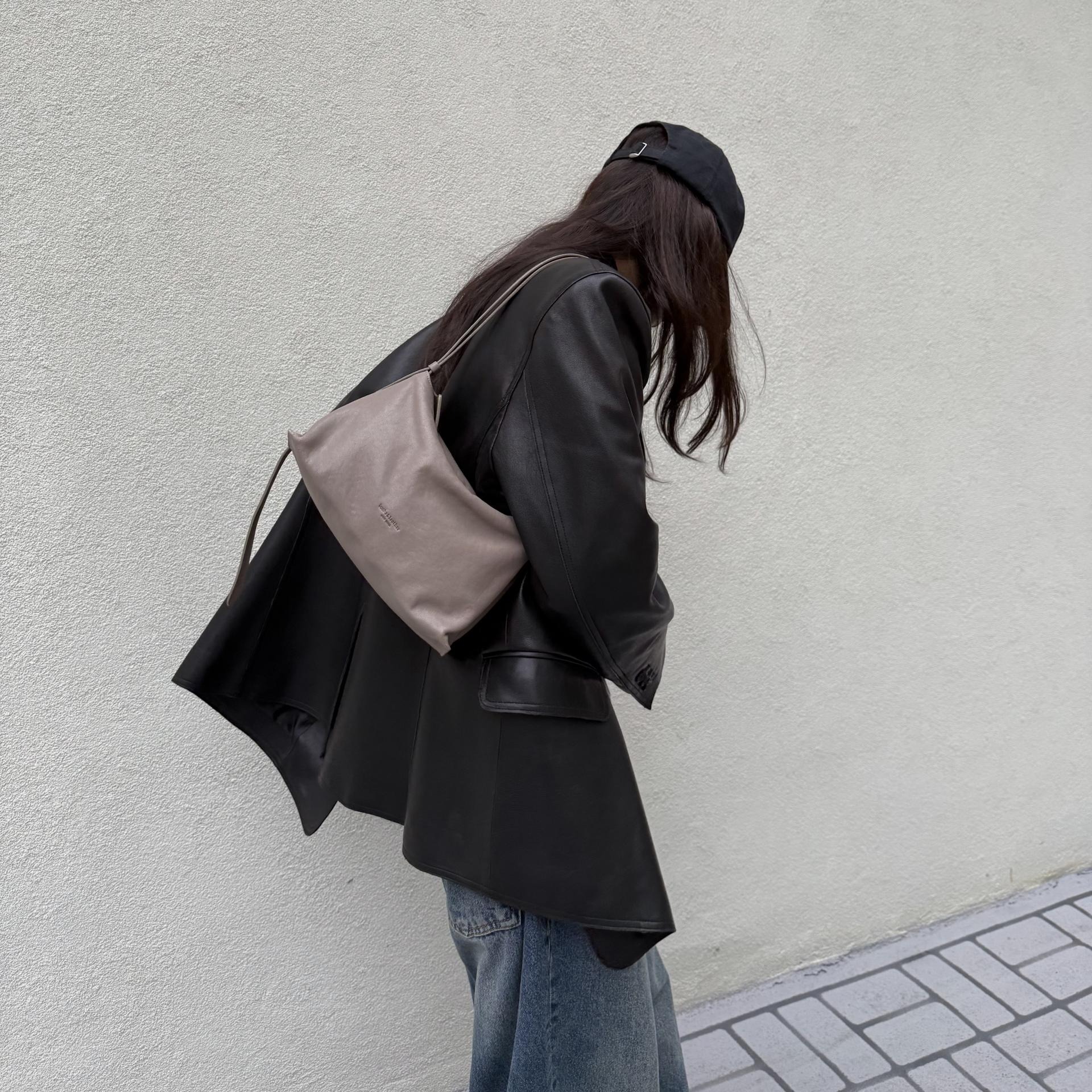 브래드백