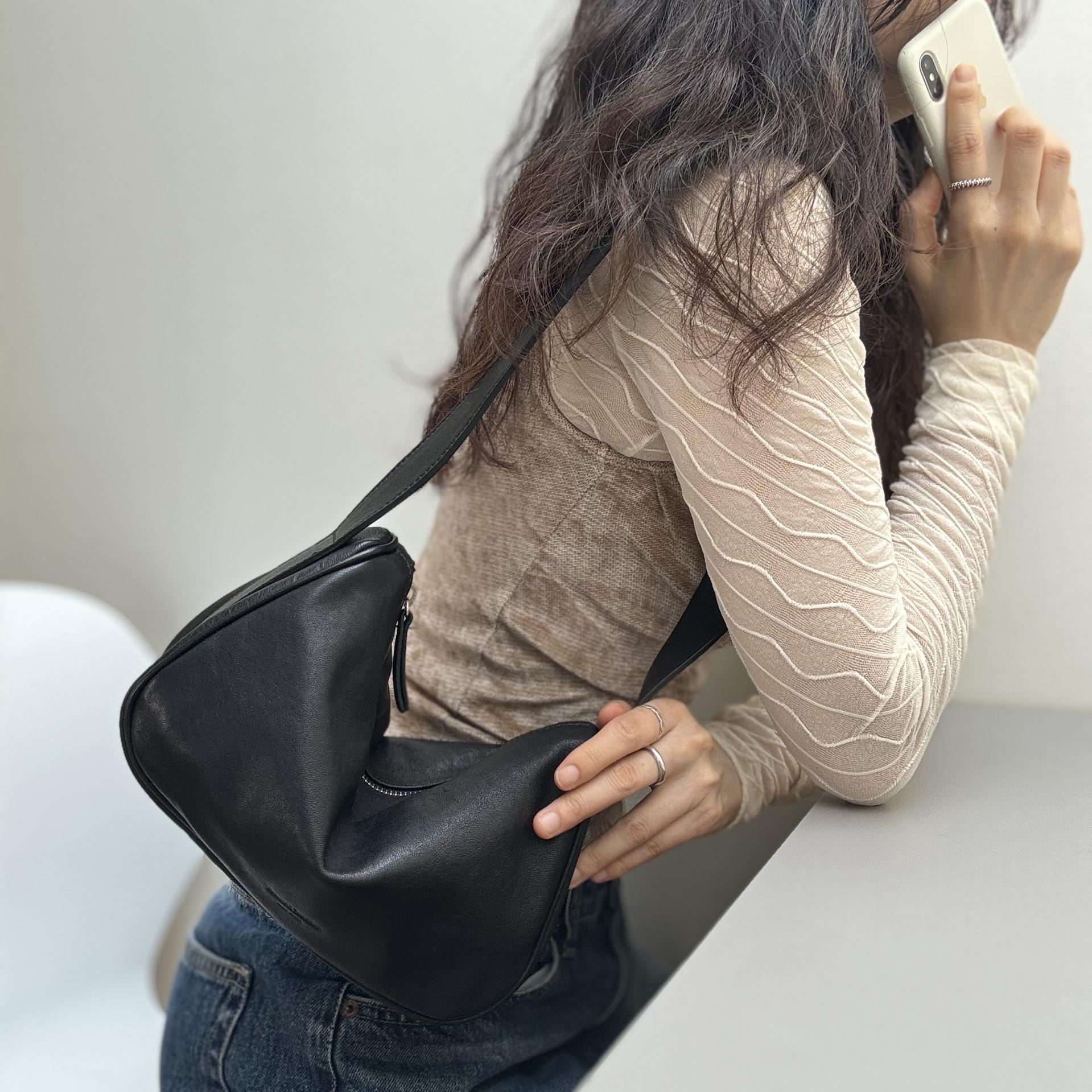 스트랩숄더