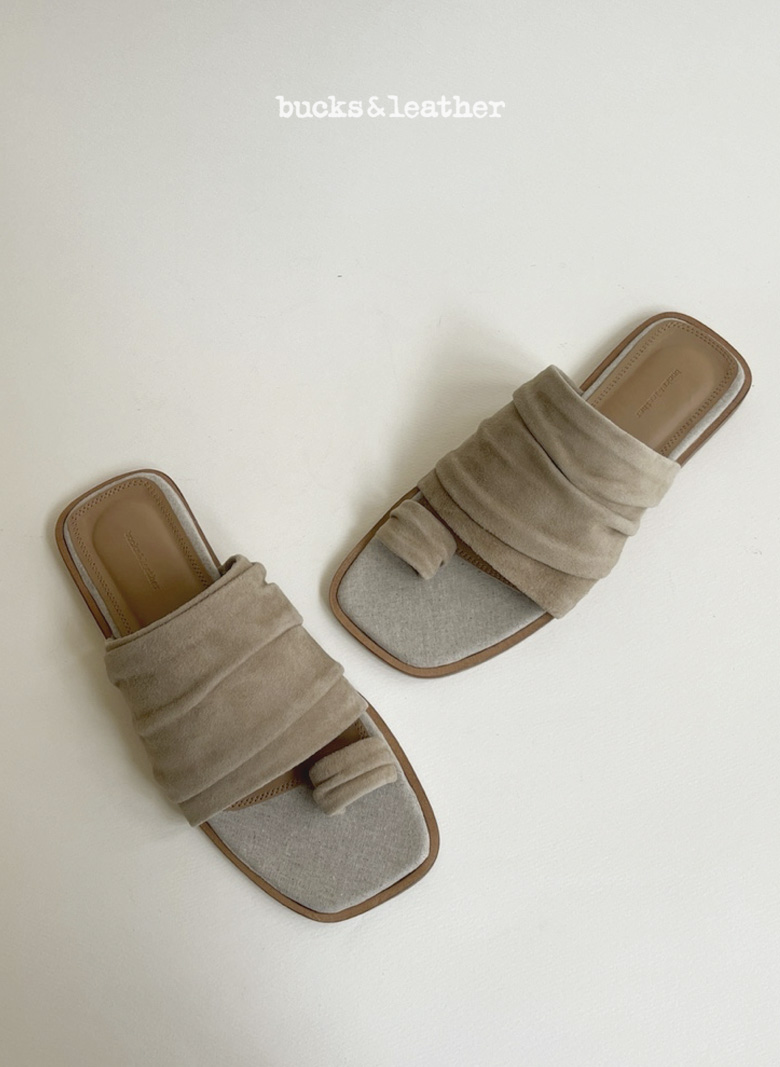 6205 SHOES