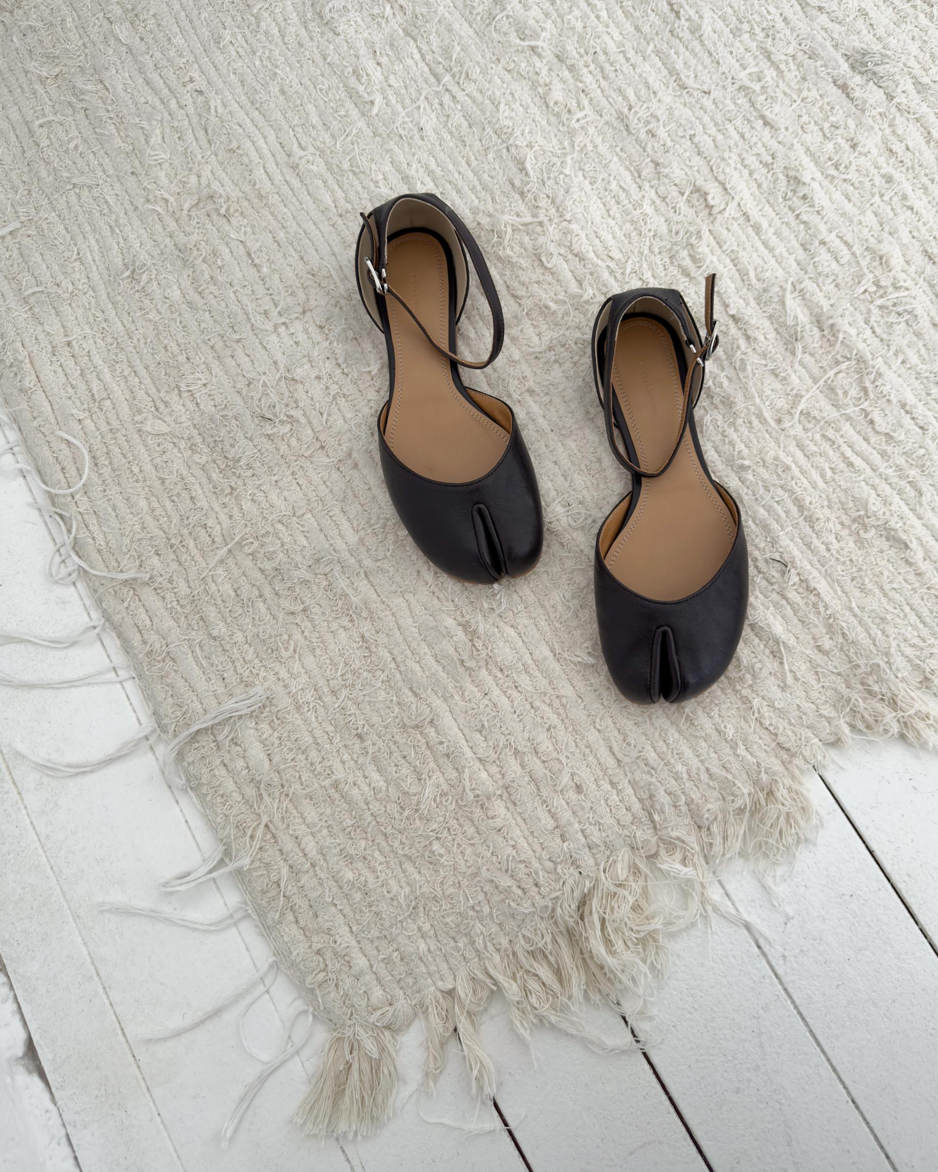 6210 SHOES