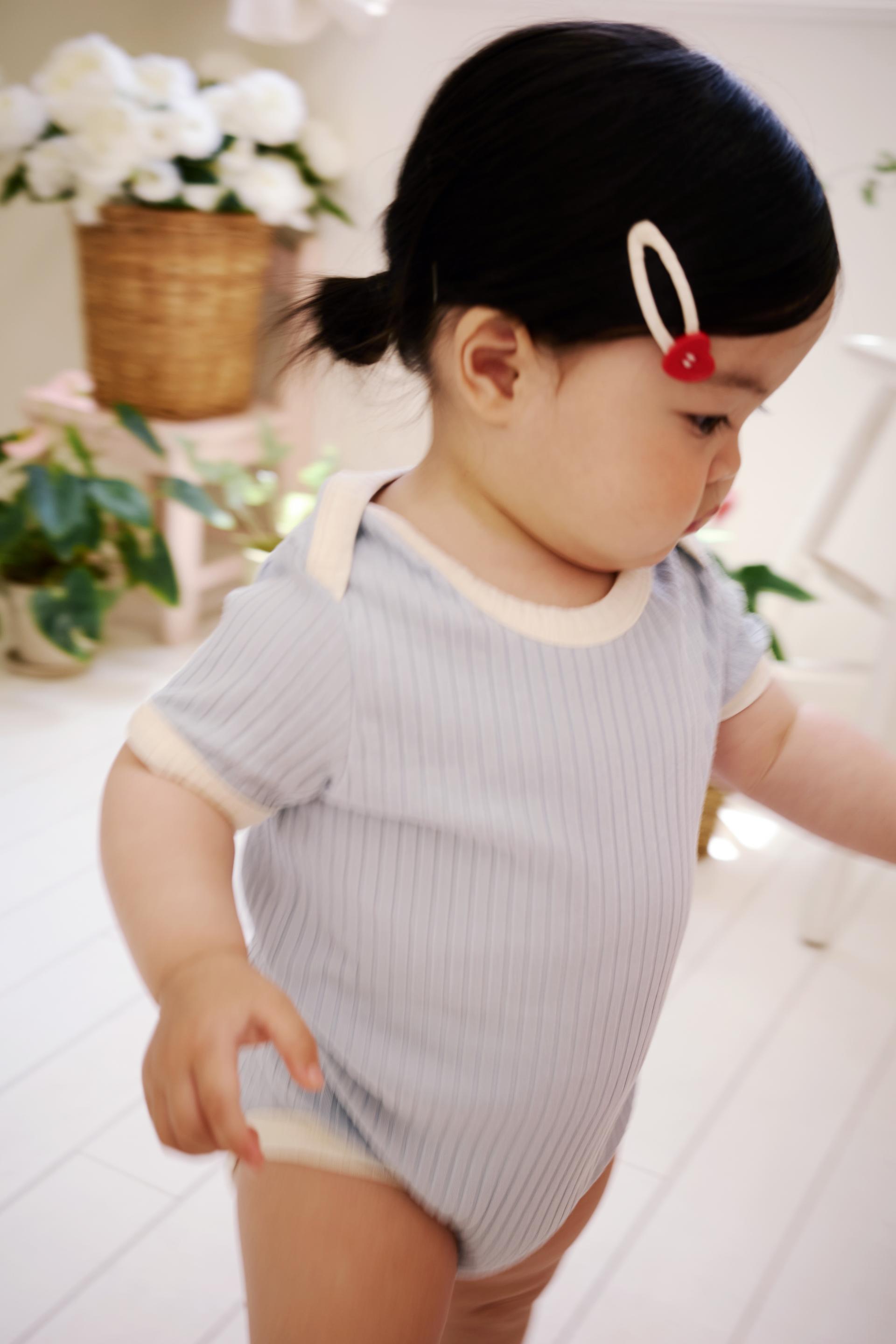 말랑 바디수트