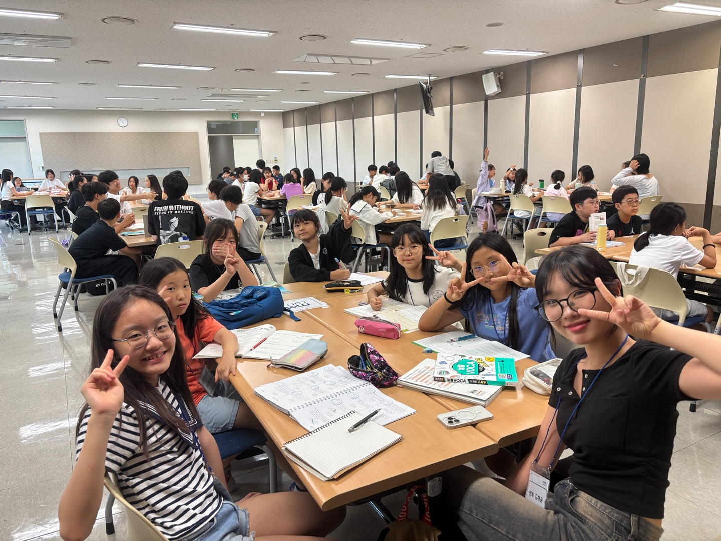 13fc15a28eaed.png