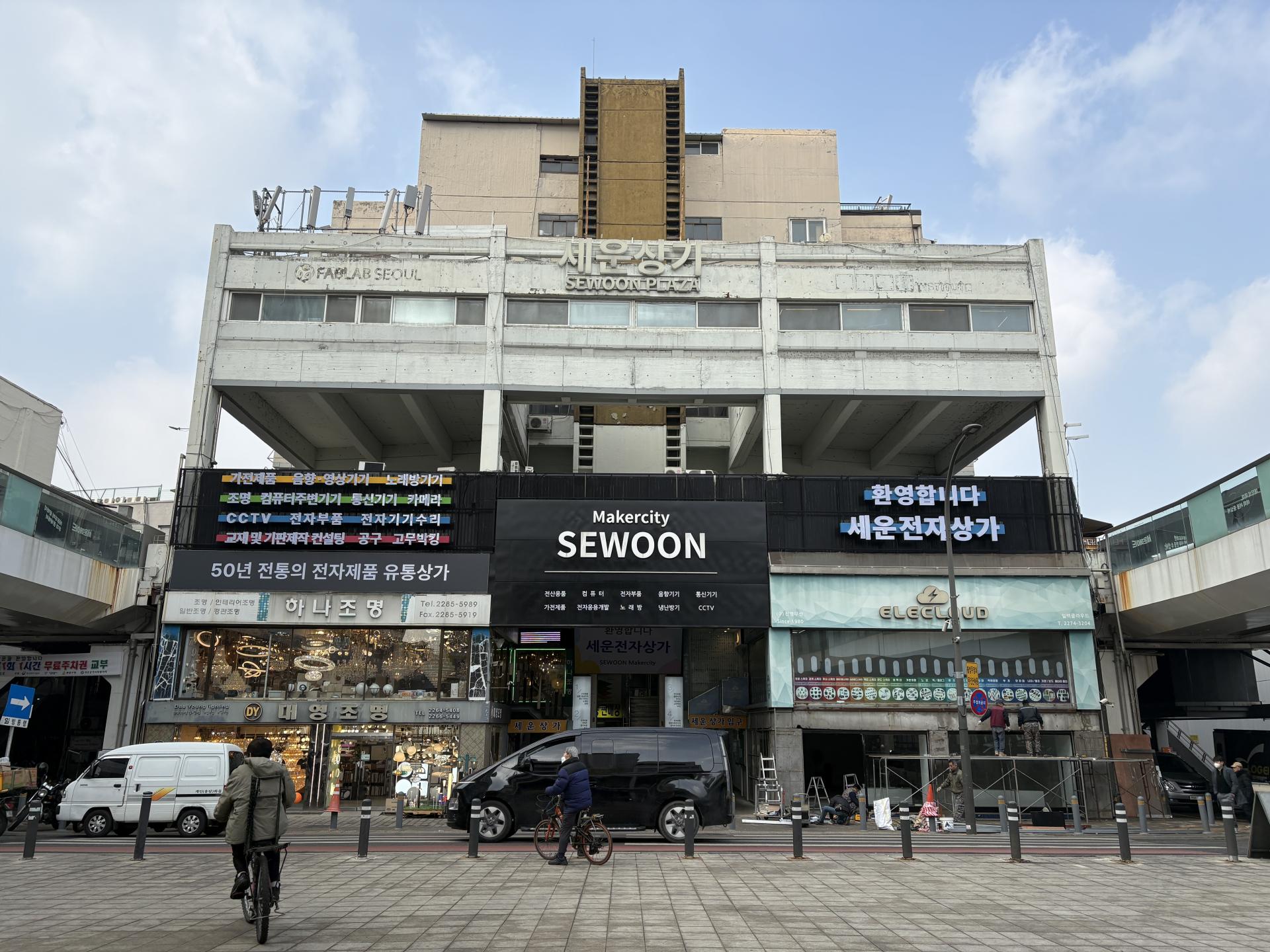 1c0358659f049.jpg