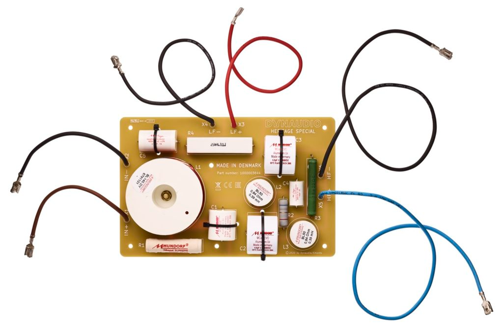 dynaudio-heritage-special_crossover-1024x666.jpg