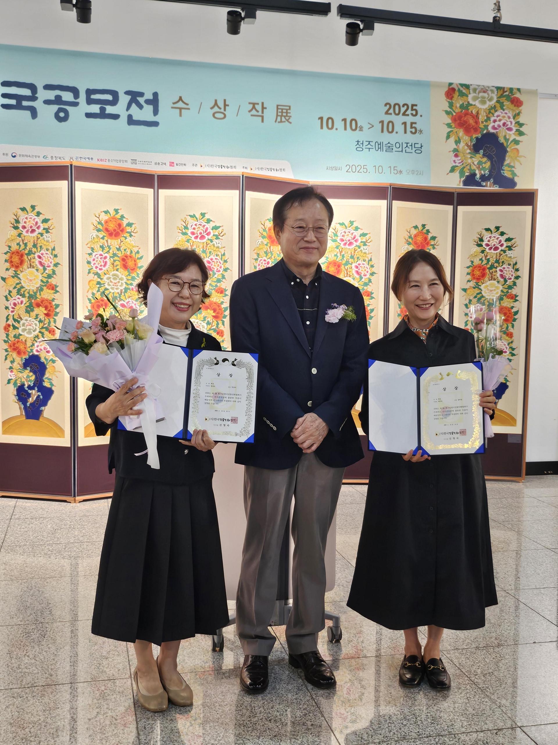 0bd780216ab7a.jpg