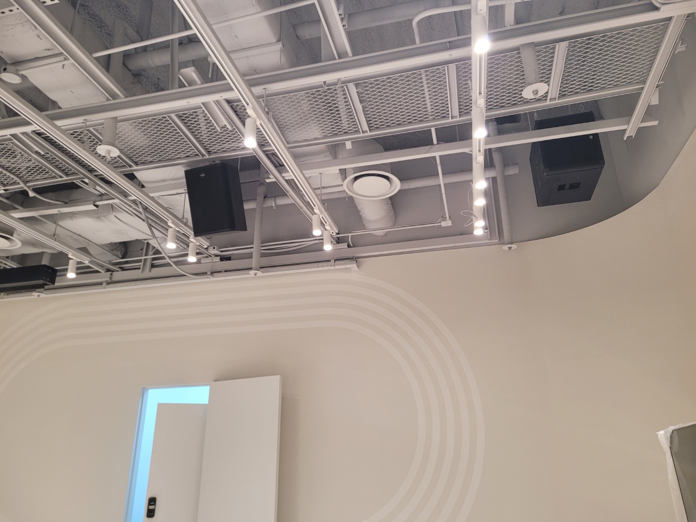 f396db0c7d54a.jpg