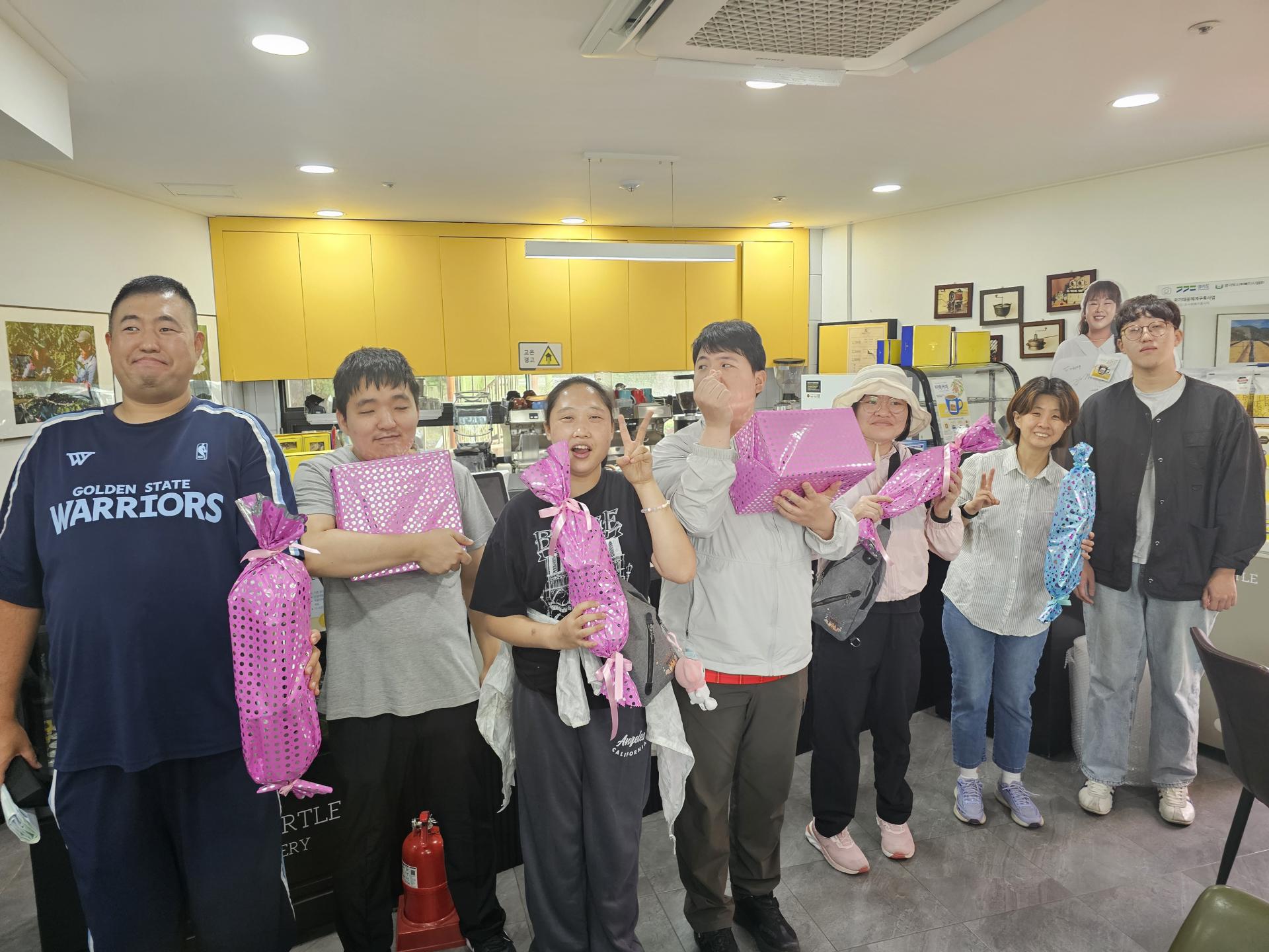 9c752cf40024b.jpg