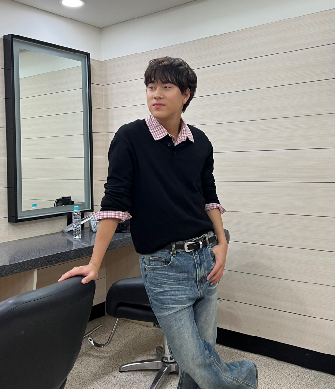 이무진_마운드미디어_전속계약 체결.png