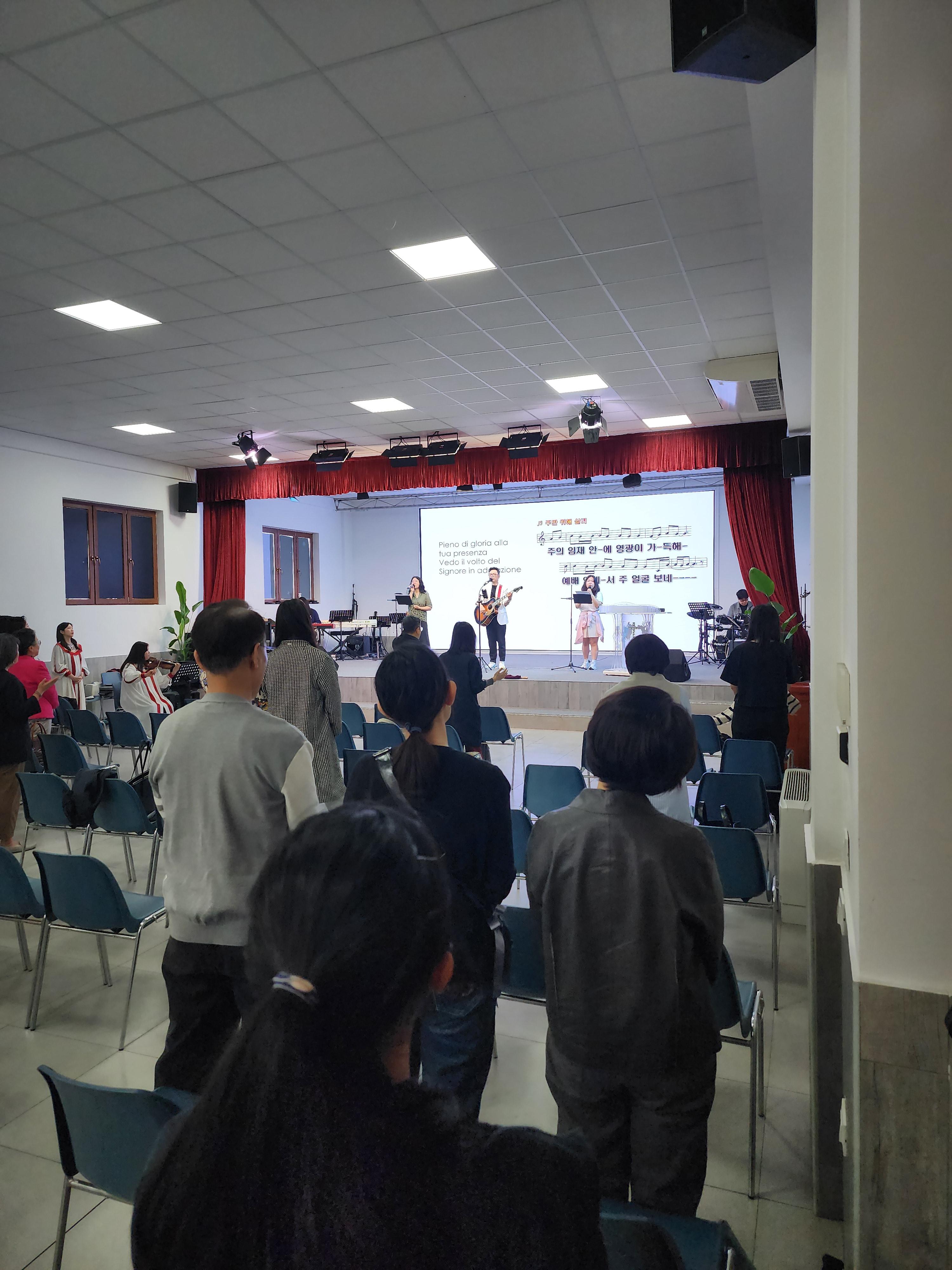 6f117ec85f4e9.jpg