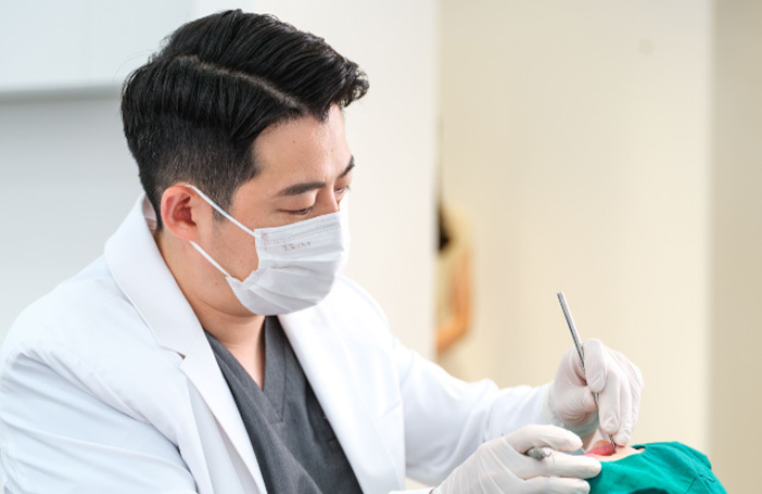 사랑니 발치 이미지