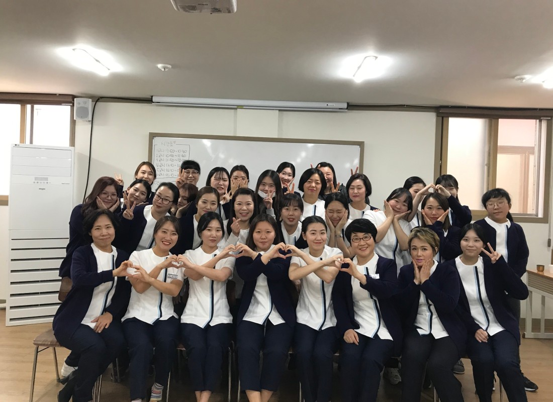 계절밥상 단체회식 편집본.png