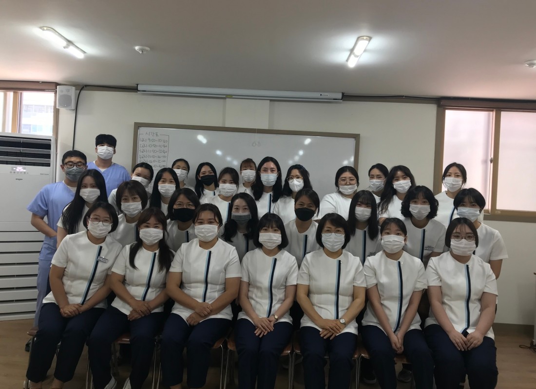 계절밥상 단체회식 편집본.png