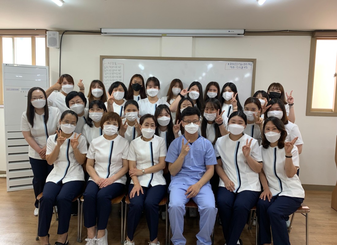 계절밥상 단체회식 편집본.png