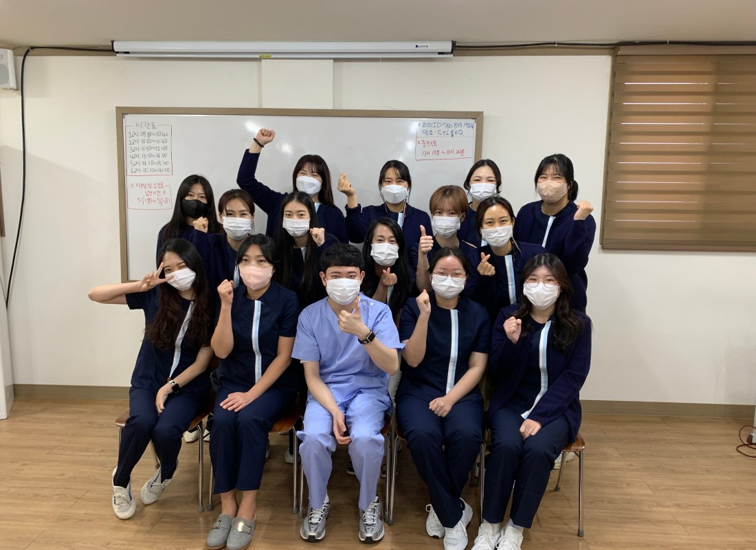 계절밥상 단체회식 편집본.png