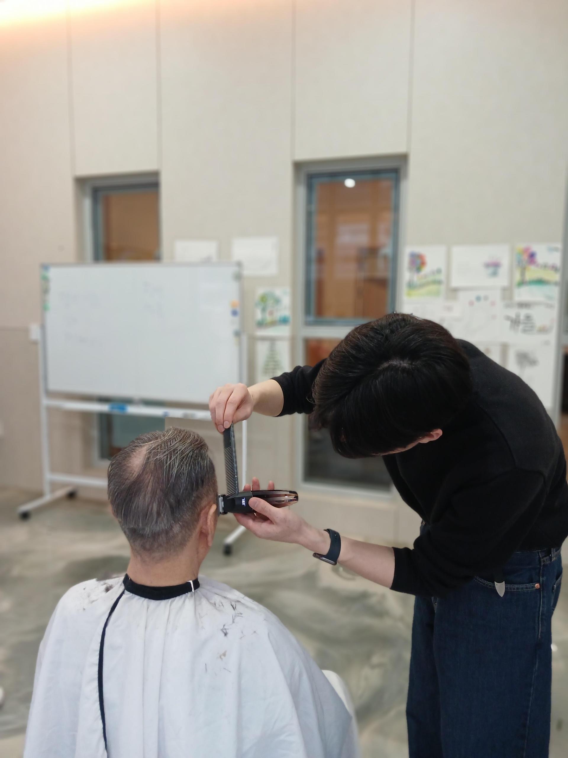 f9df65597154e.jpg