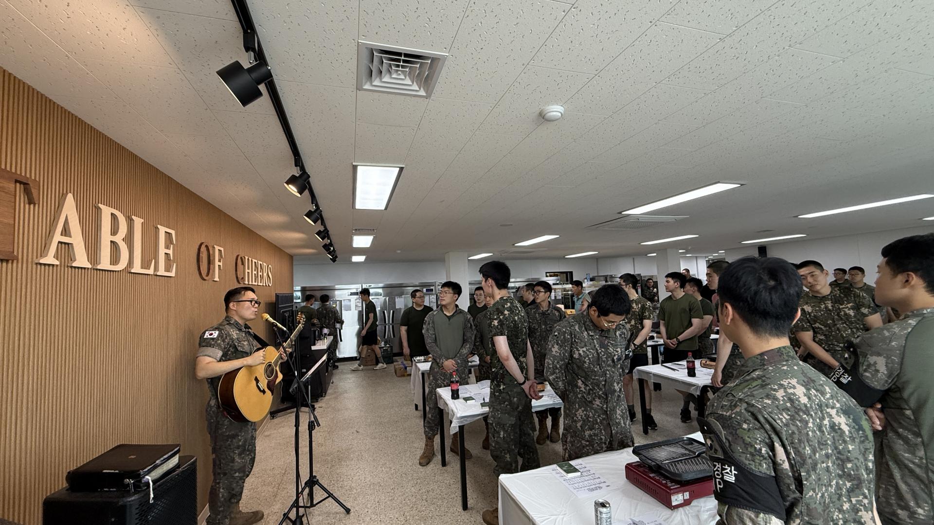 3c9d6d3ece045.jpg