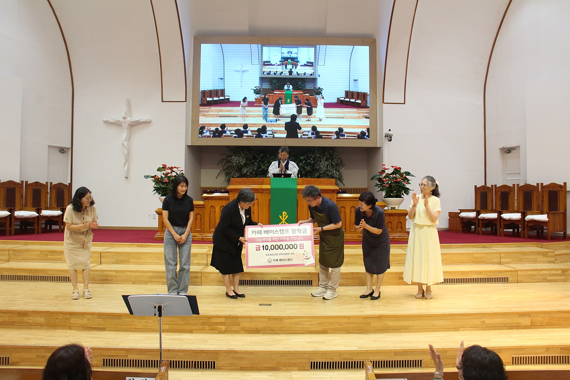 bc3760b22a9f6.jpg