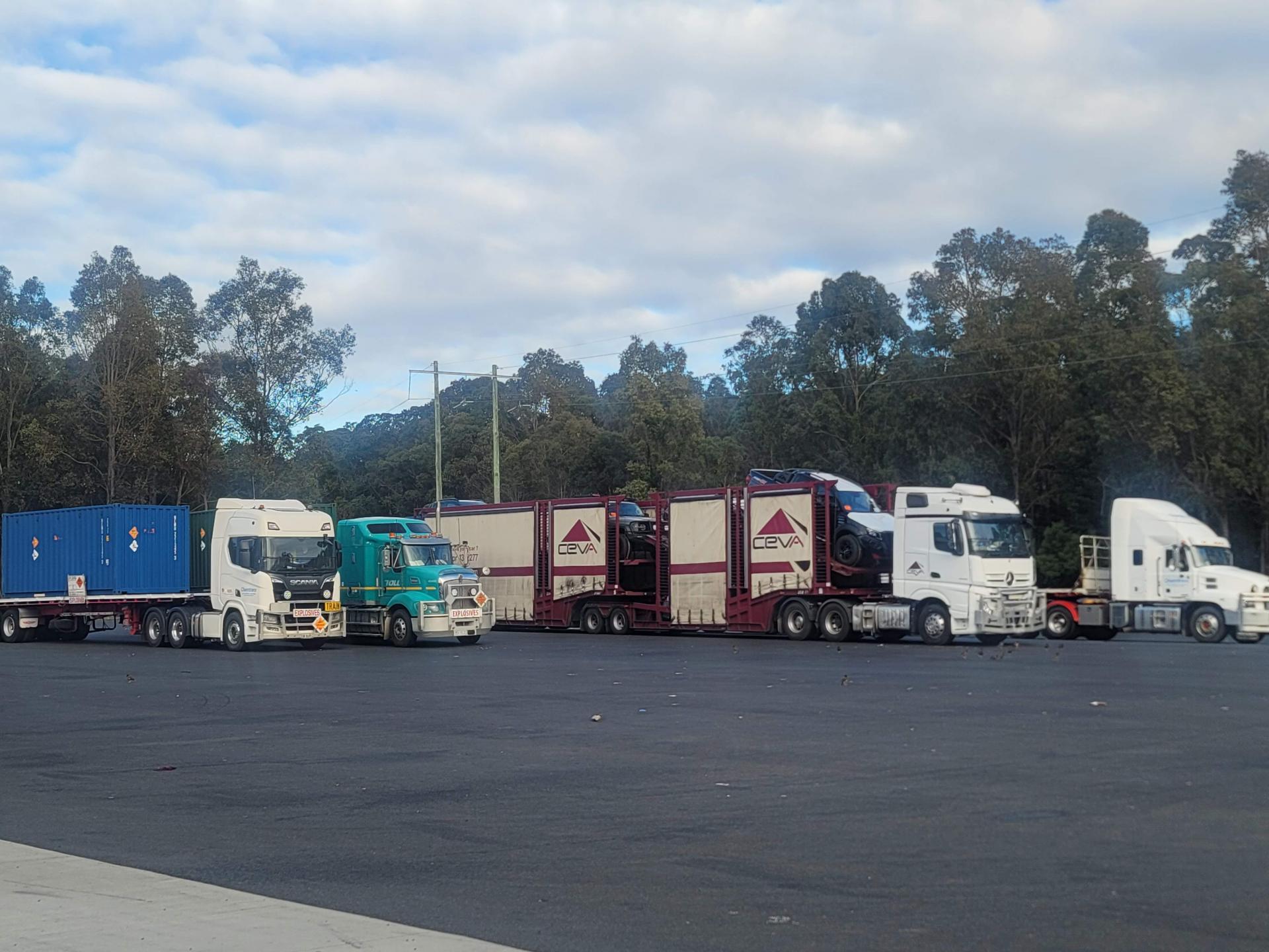 화물차 메인컷.jpg