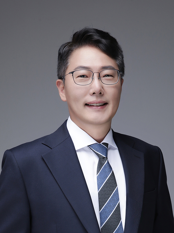 공성준 변호사 사진