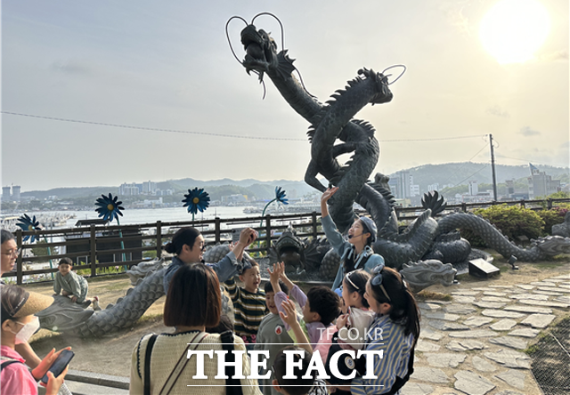 문화기업 쥬스컴퍼니(광주 양림동)의 2024 주말 테마투어 '포항바다버스-불꽃원정대' 현장 체험 사진./쥬스컴퍼니