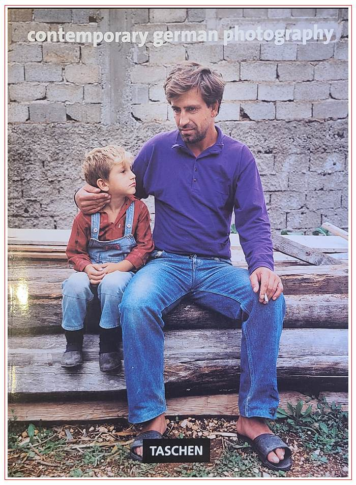 독일 컨템포리 사진.jpg