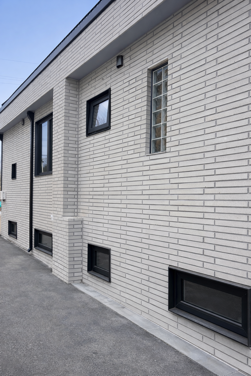 ChatGPT Image 2026년 2월 15일 오후 12_47_37.png