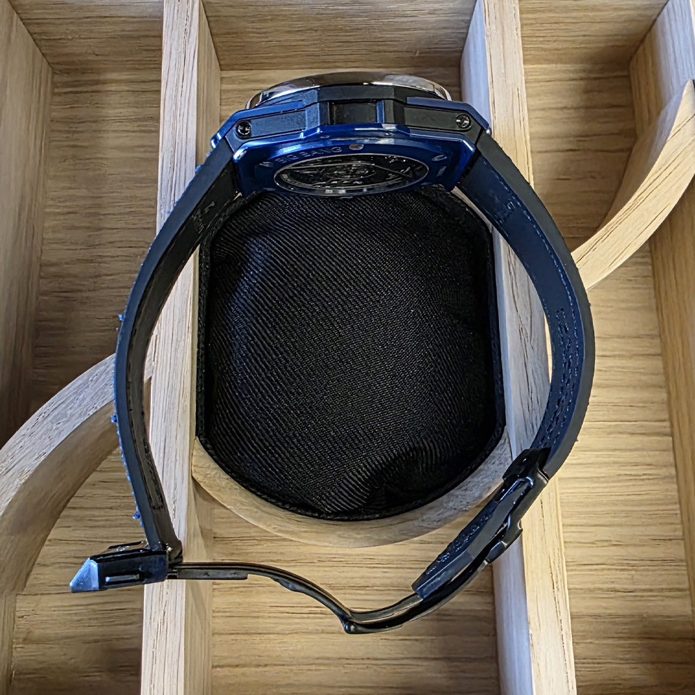 위블로 빅뱅 리로디드 블루 세라믹 44mm
