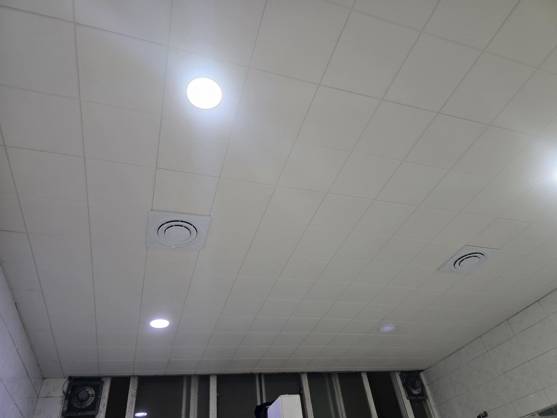 7f41135159786.jpg