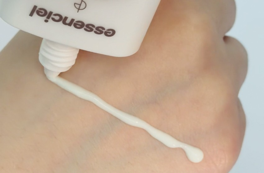 Essenciel PDRN Sun Serum
