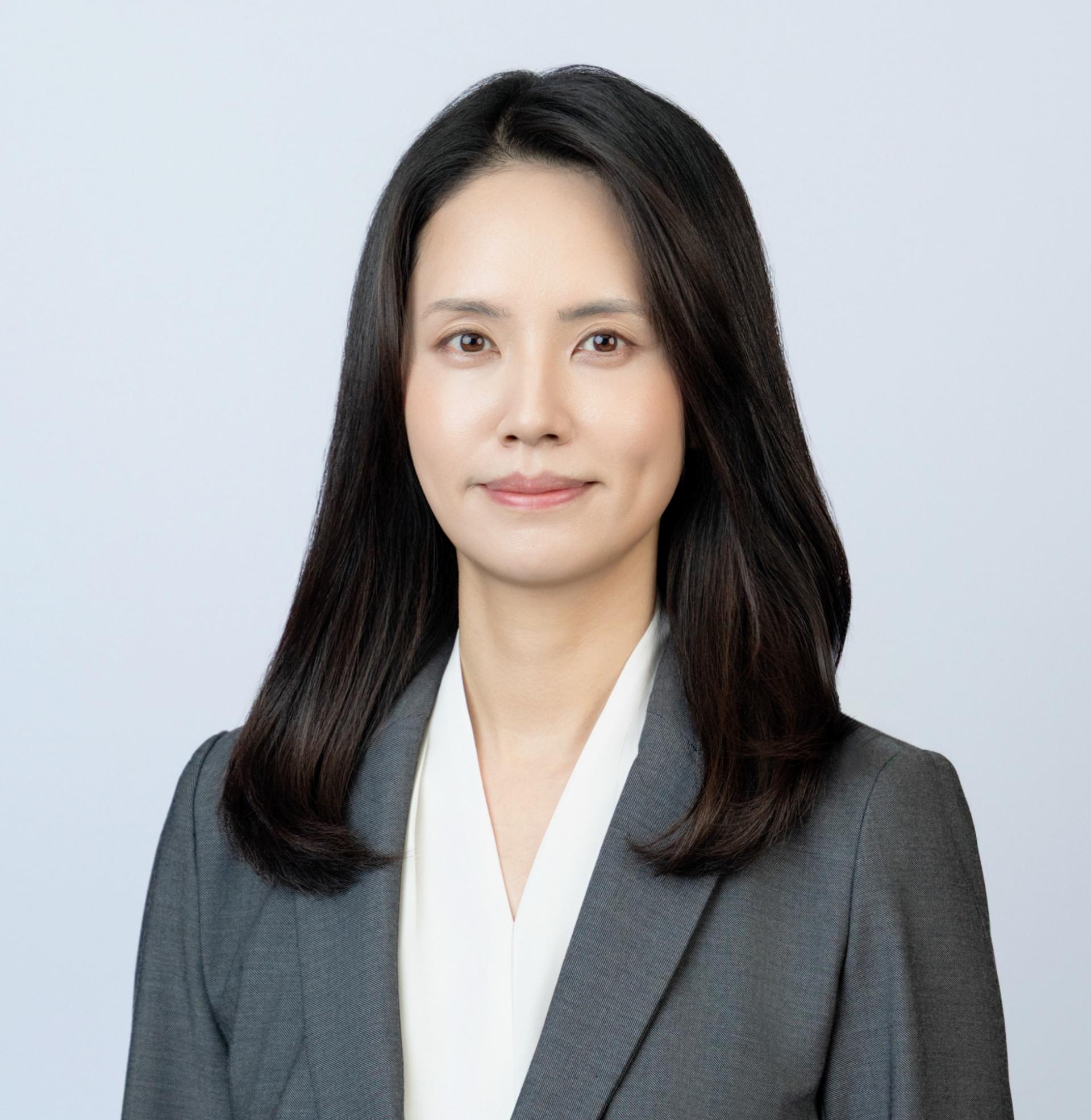 Jieun Park, Esq.