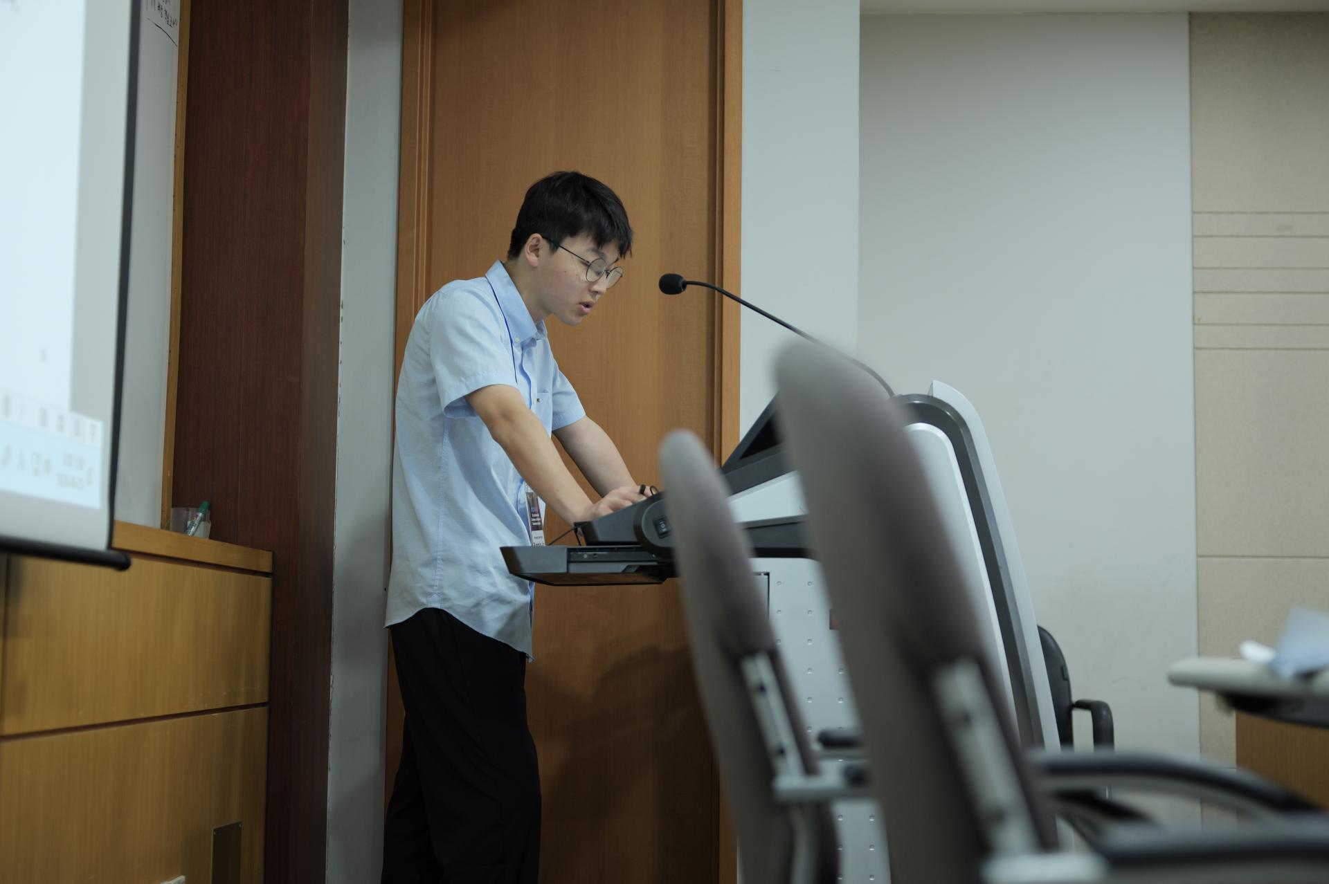 6d151782ae149.jpg
