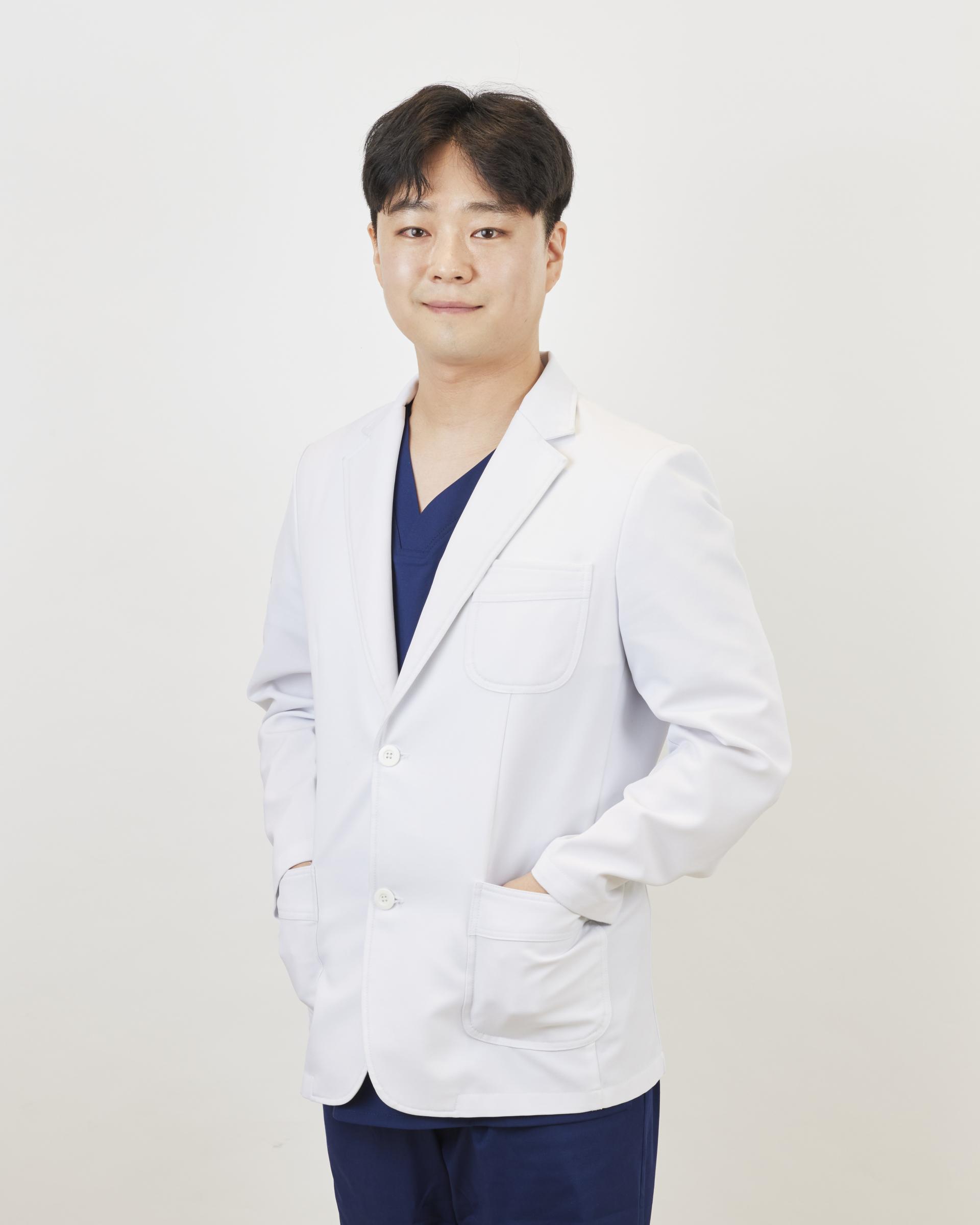 원장 김명현