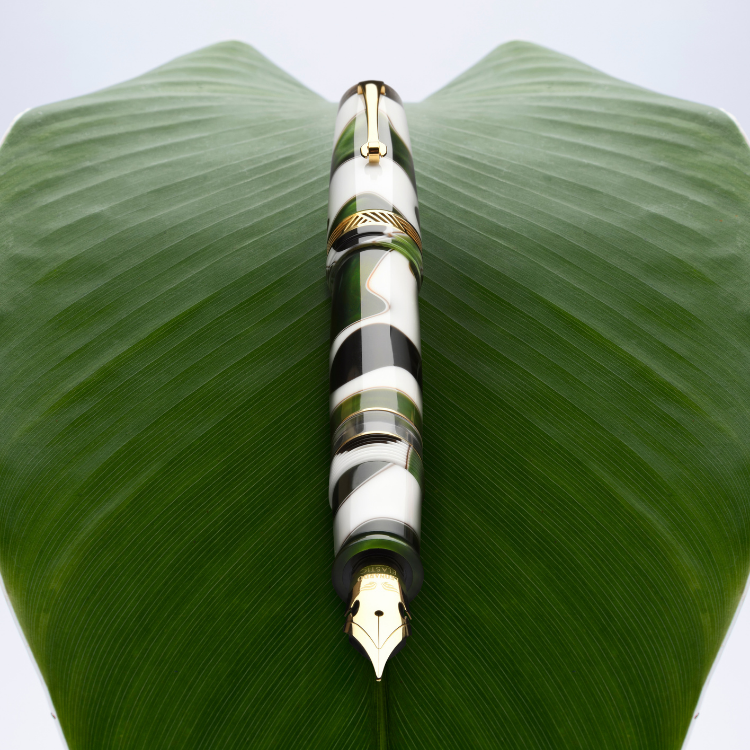 Leonardo Momento Magico Leaf 만년필 대표 이미지