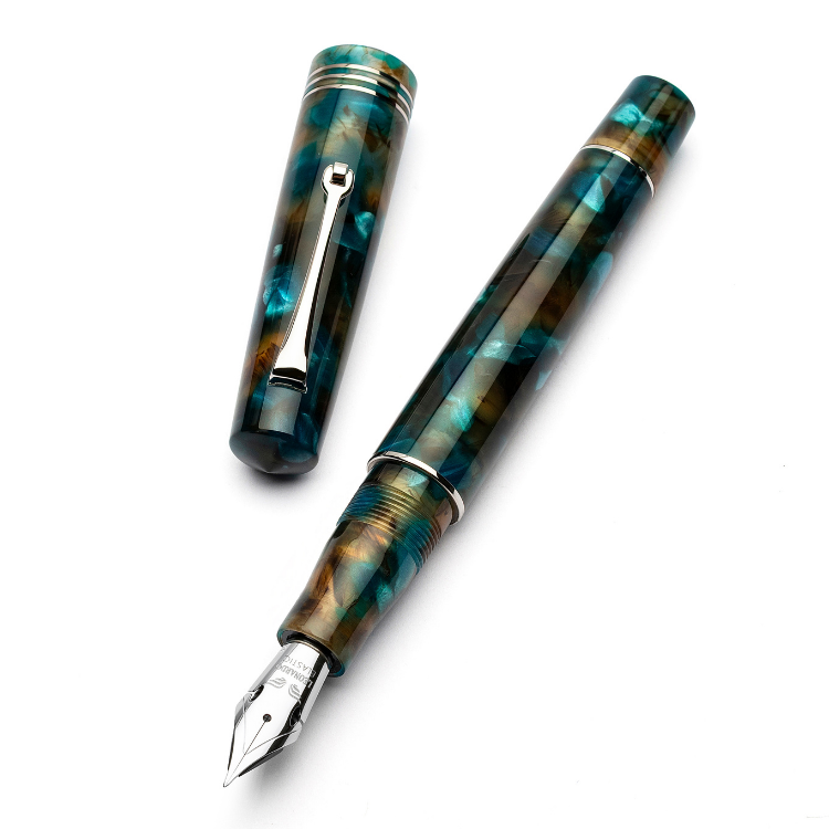 Palladium trim Momento Zero Pausilya fountain pen opened