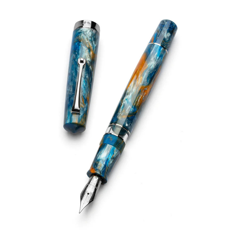 Palladium trim Momento Magico Ocean Sunrise fountain pen opened