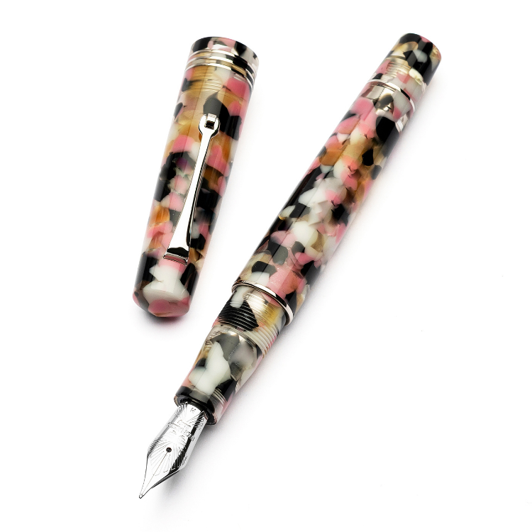 Palladium trim Momento Zero Corricella fountain pen opened