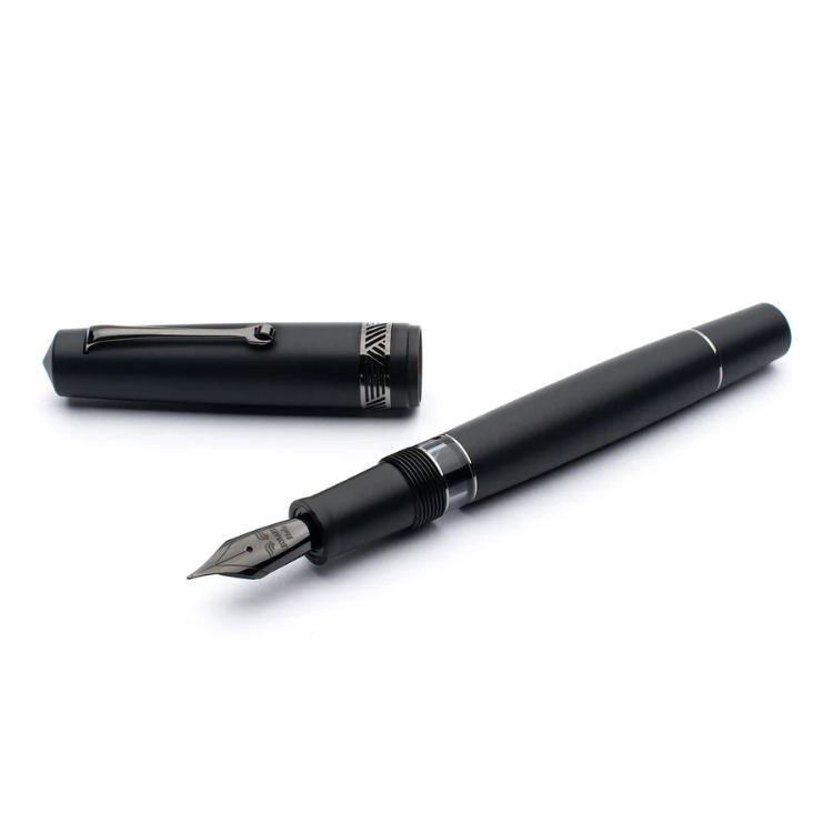 Ruthenium trim Momento Magico Matte Black fountain pen opened