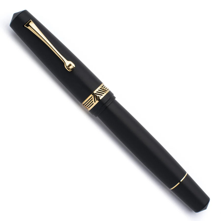 Yellow gold trim Momento Magico Matte Black fountain pen