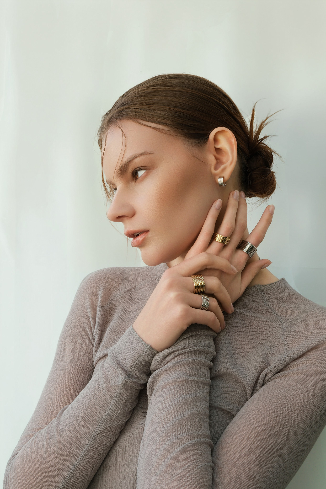 Linear Stud Hoop Earrings (Silver)